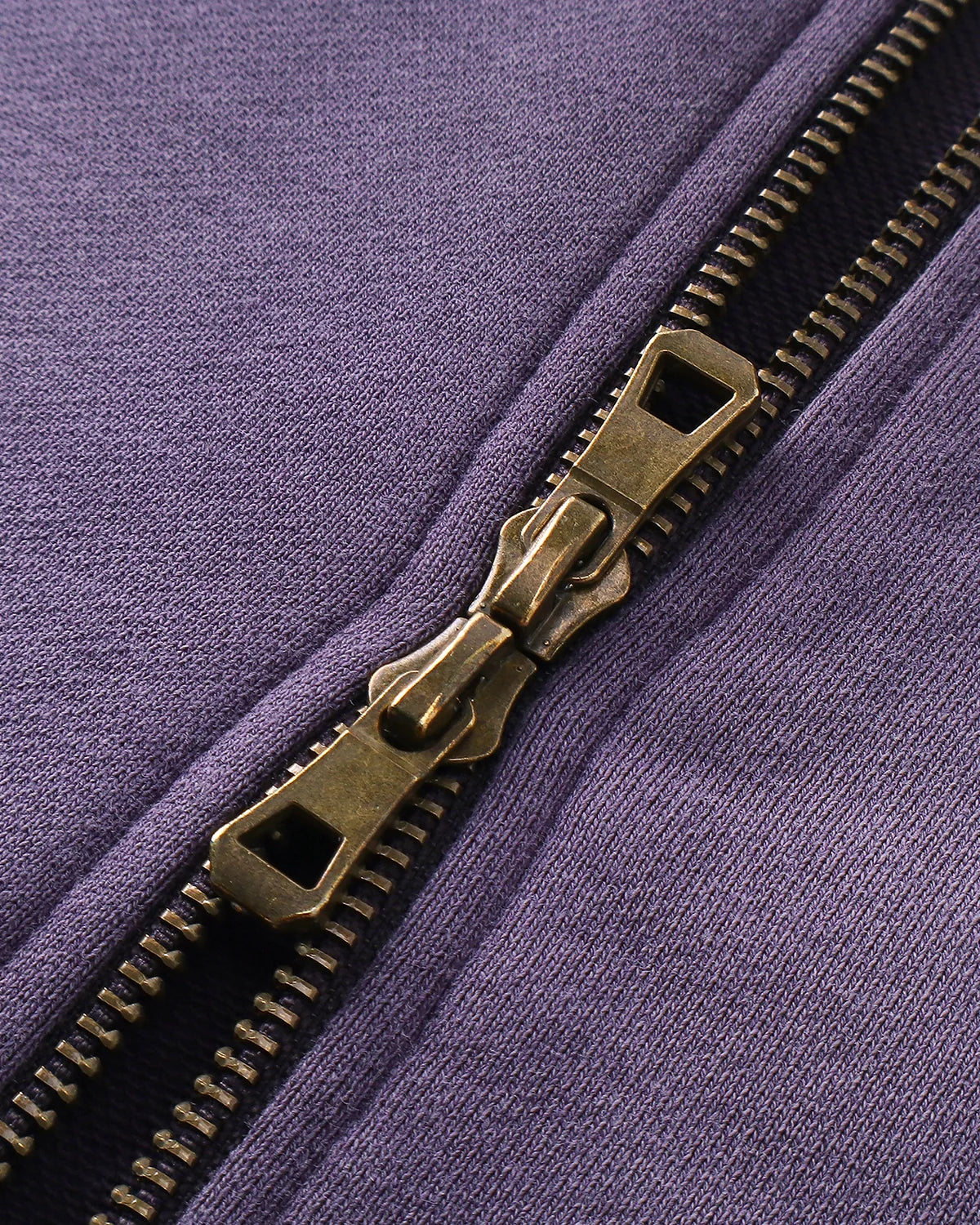 Isira Cloudfeel Everyday Zip Up
